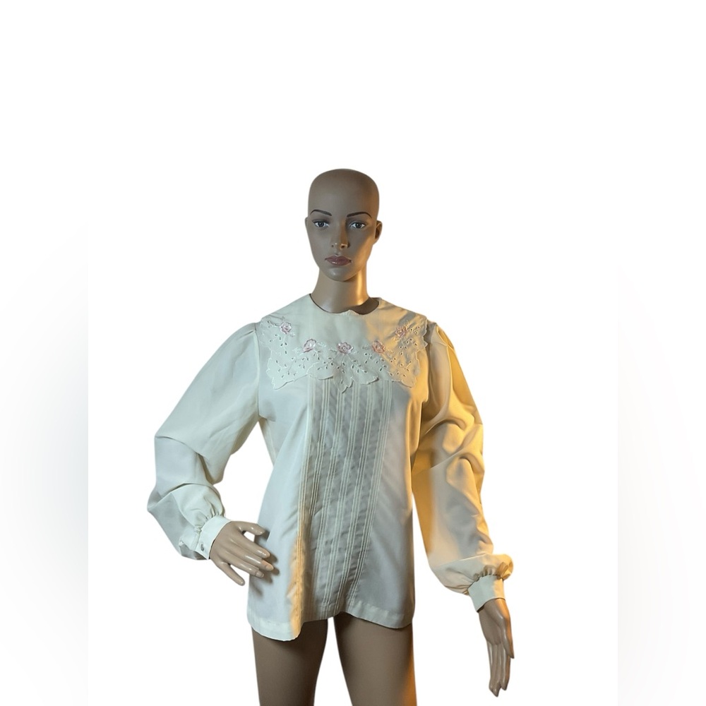 Lee Mar pageant Women’s Beige Vintage Top Blouse Long Sleeve Size 12